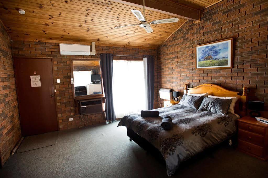 Walkabout Motel Rutherglen Dış mekan fotoğraf